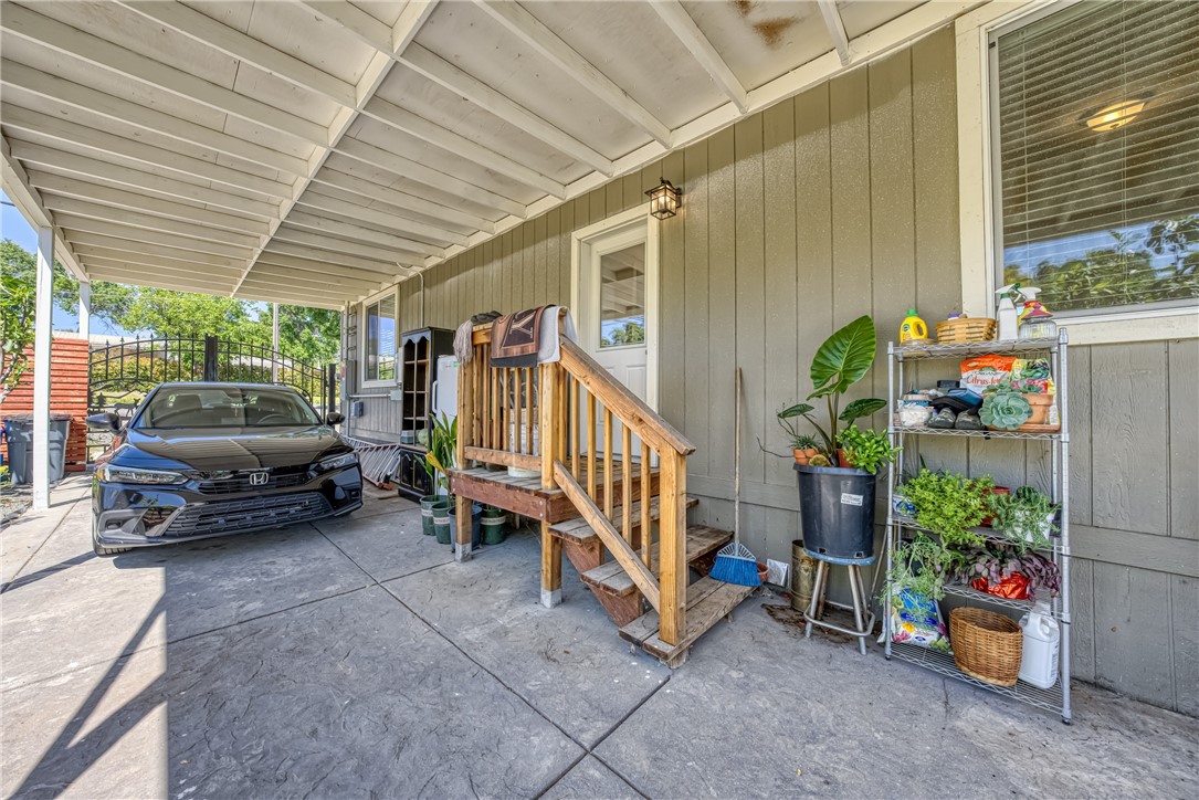 5220 Lakeshore Boulevard Property Photo 38