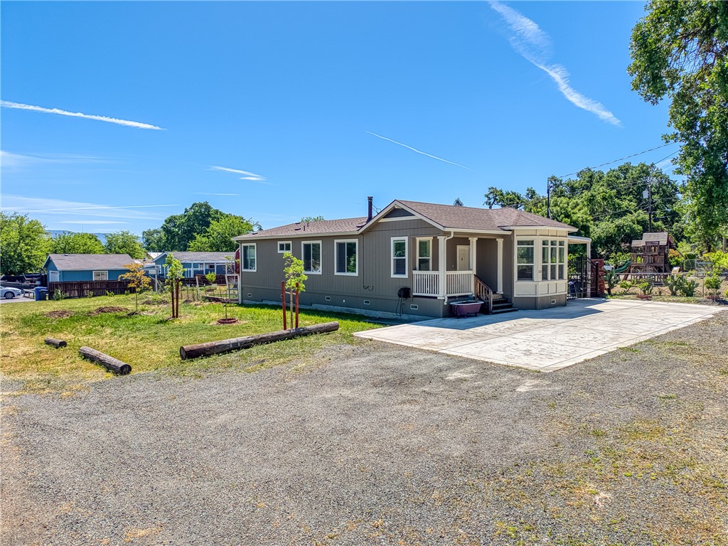 5220 Lakeshore Boulevard Property Photo 43