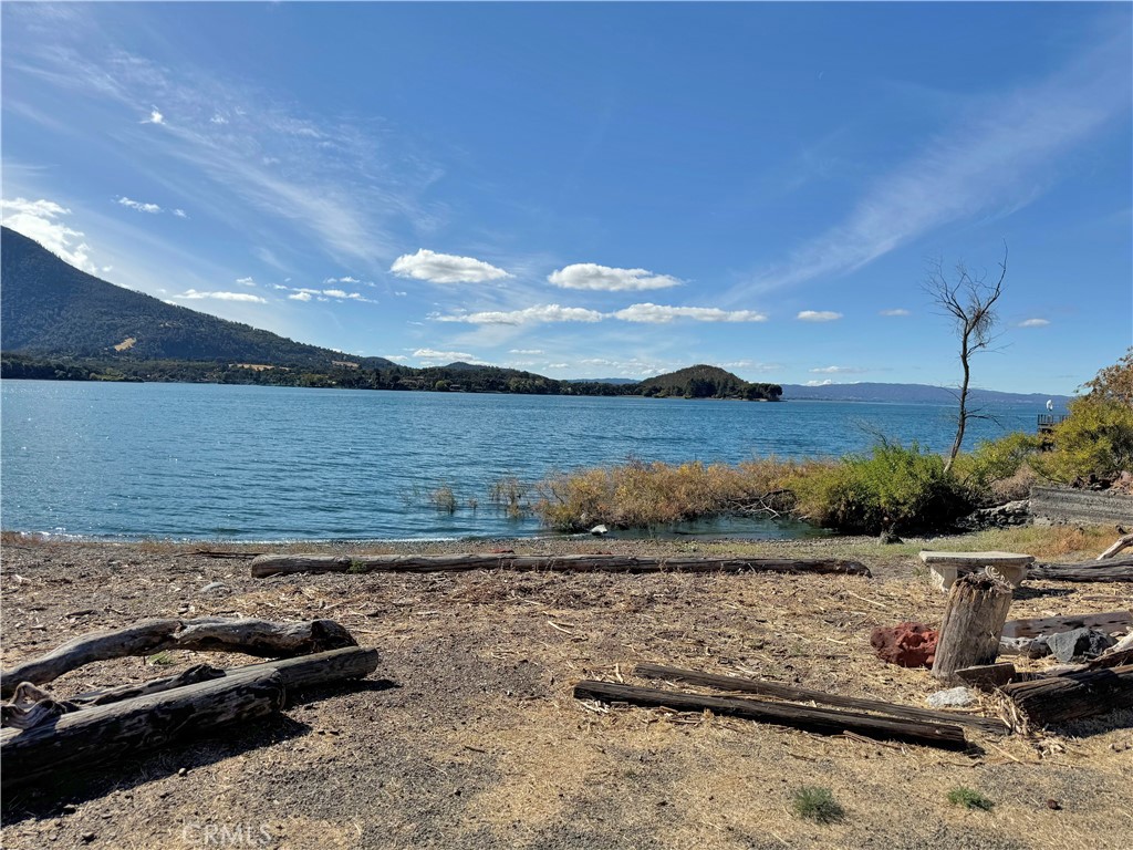 9466 E Highway 20 Property Photo