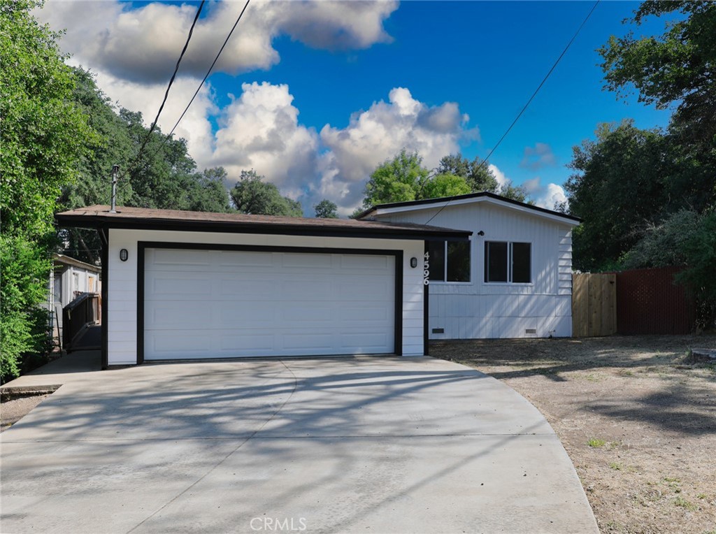 4596 W 40th Street Property Photo 1
