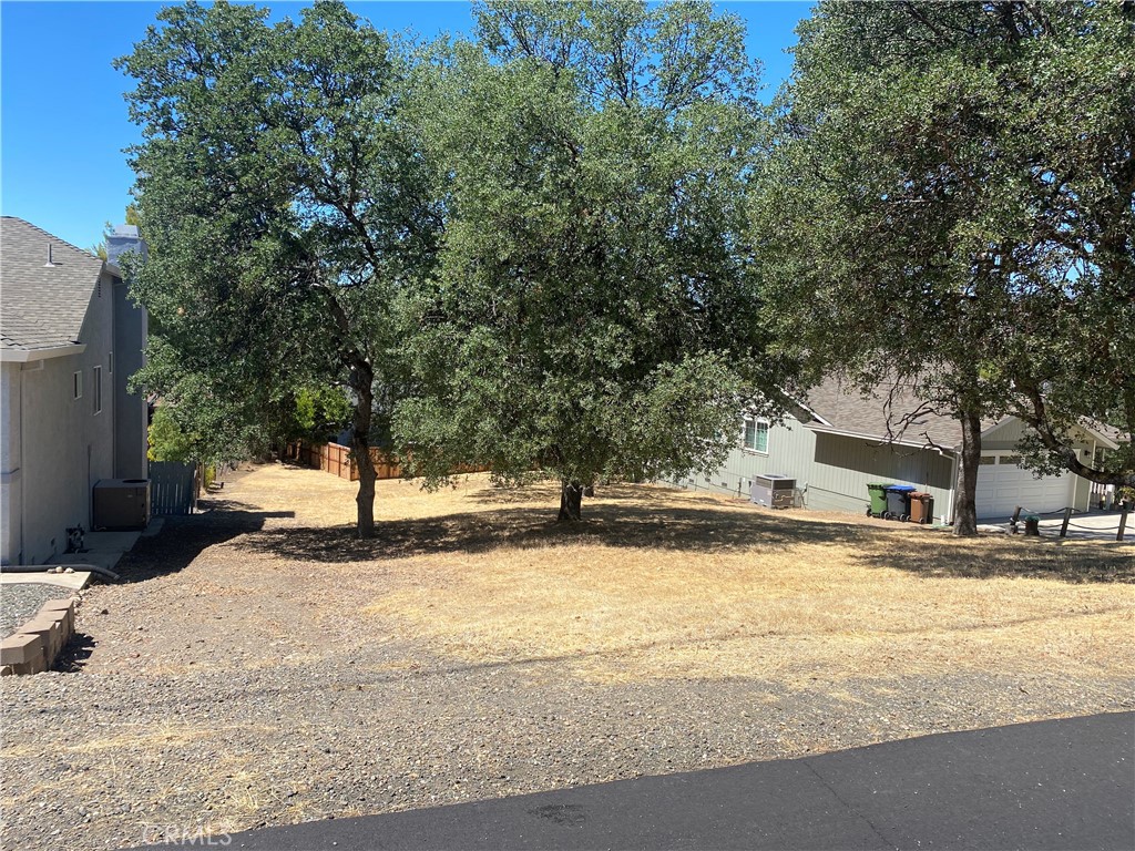 18981 Moon Ridge Road Property Photo 1