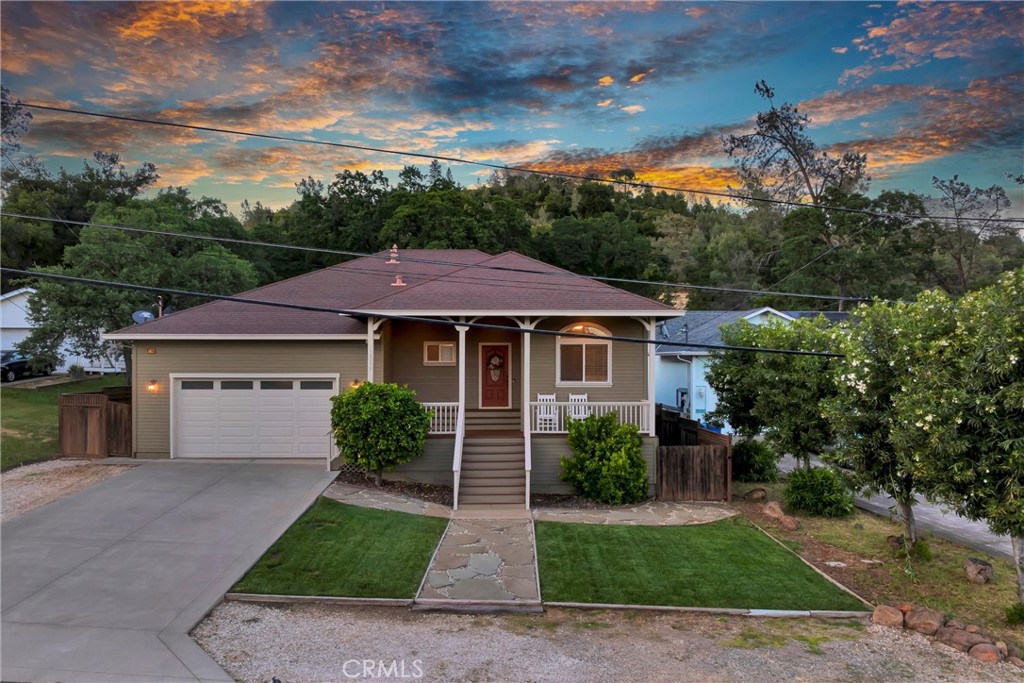 18238 Deer Hill Road Property Photo 1