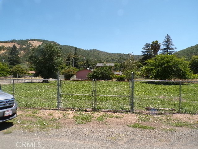 6902 Frontage Road Property Photo 1