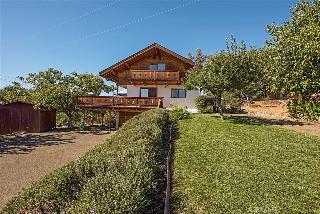 1524 Martin Street Property Photo 1
