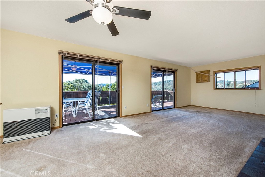 1524 Martin Street Property Photo 7