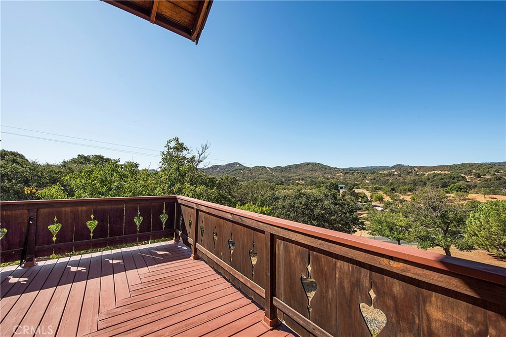 1524 Martin Street Property Photo 28