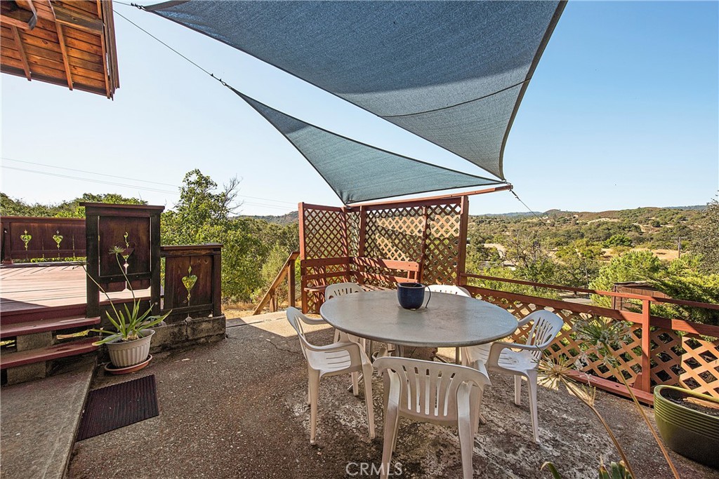 1524 Martin Street Property Photo 29