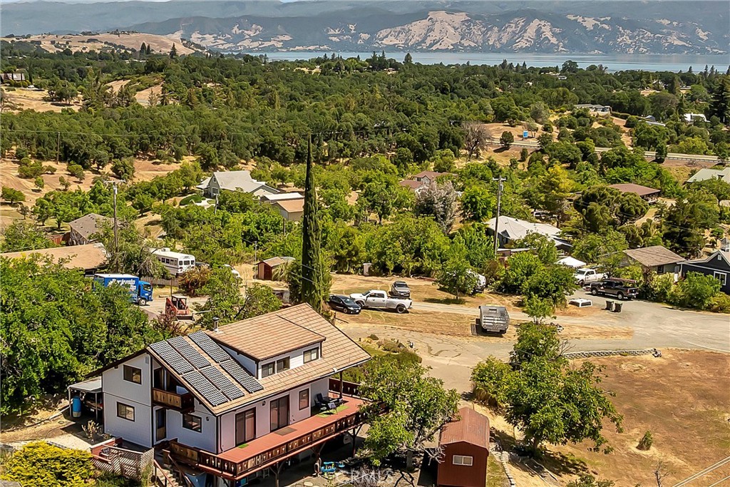 1524 Martin Street Property Photo 35