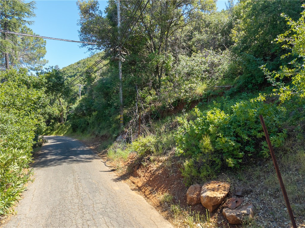 9185 Konocti Bay Road Property Photo 6