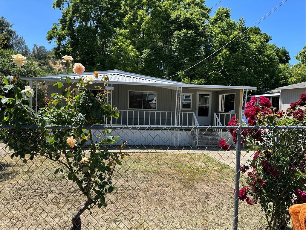 3265 14th Street Property Photo 1
