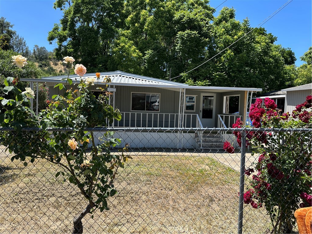 3265 14th Street Property Photo 1