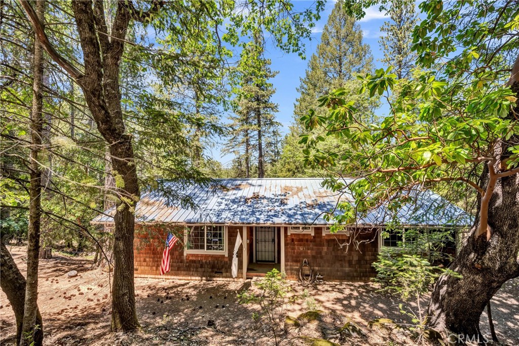 16545 Mountain View Drive Property Photo 1