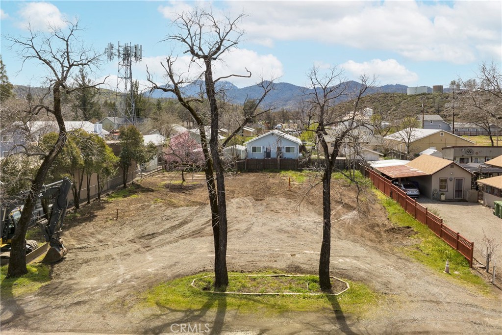 21321 State Highway 175 Property Photo 5