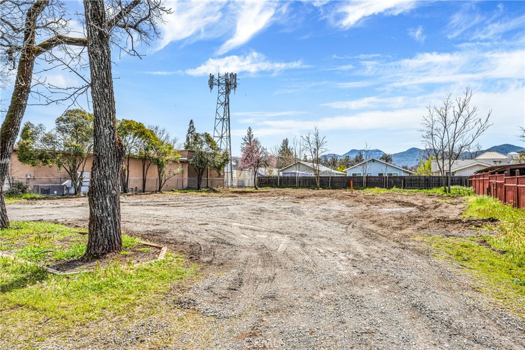 21321 State Highway 175 Property Photo 6