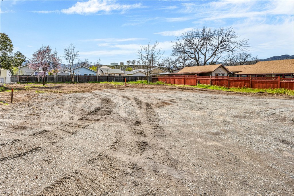 21321 State Highway 175 Property Photo 10