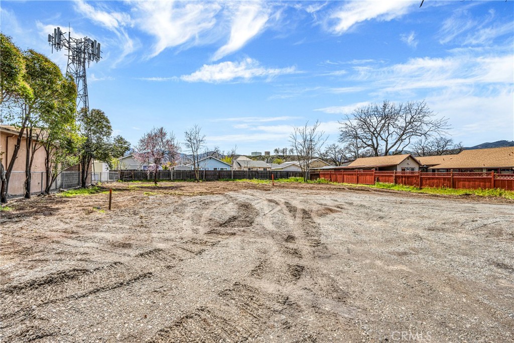 21321 State Highway 175 Property Photo 11