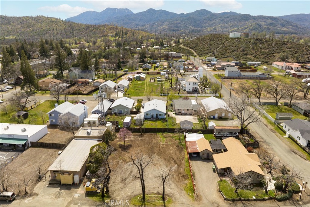 21321 State Highway 175 Property Photo 13