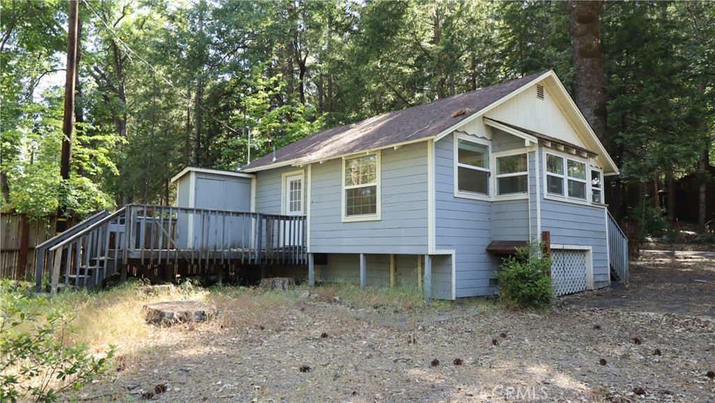 10466 Redwood Road Property Photo 1