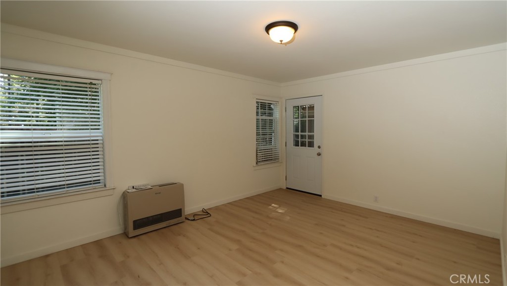 10466 Redwood Road Property Photo 5