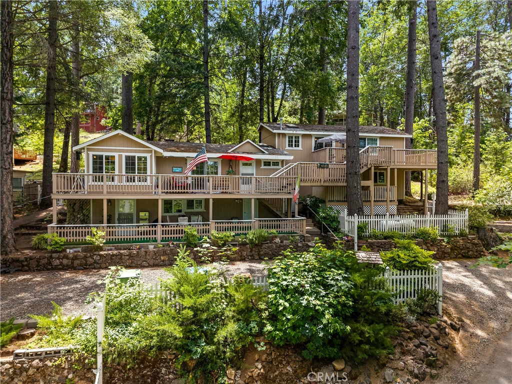 10311 Redwood Road Property Photo 1