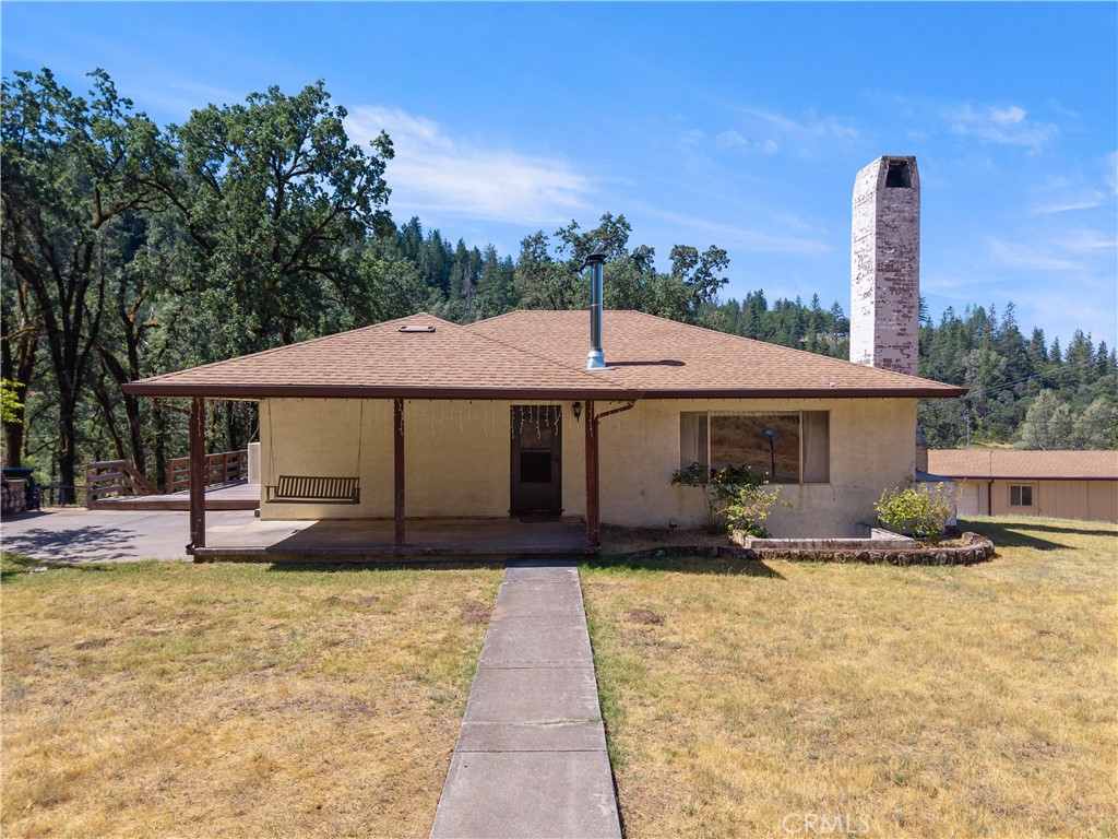 8734 Sulphur Creek Road Property Photo 2