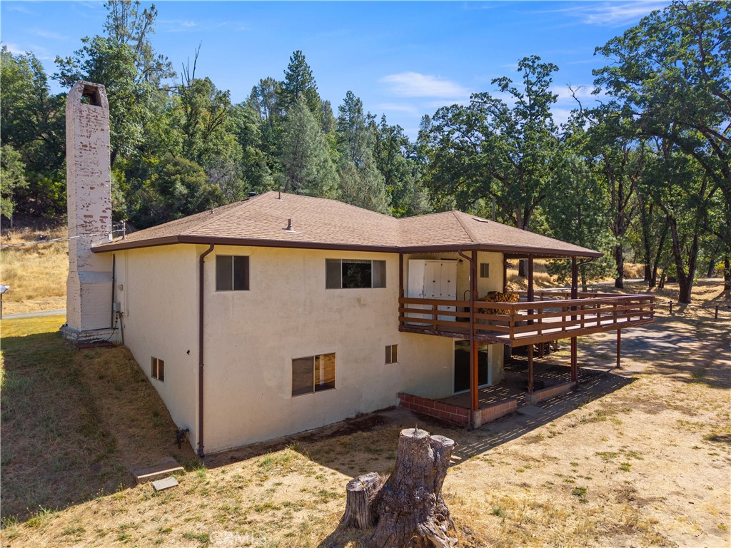 8734 Sulphur Creek Road Property Photo 3