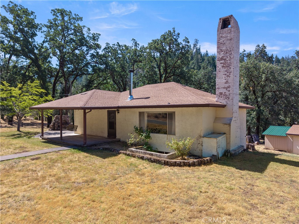 8734 Sulphur Creek Road Property Photo 4
