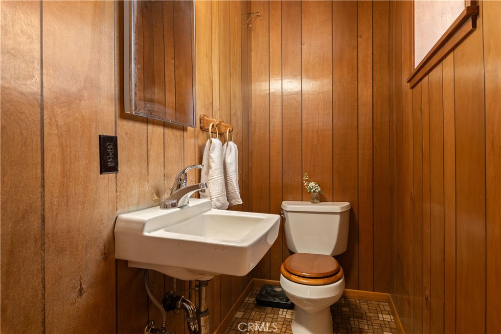 8734 Sulphur Creek Road Property Photo 36