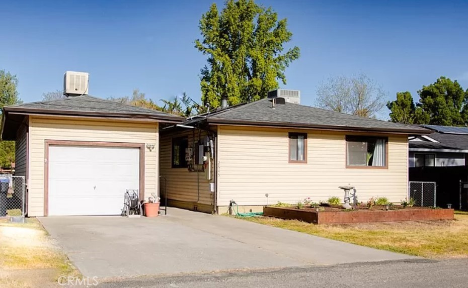 2645 Clipper Lane Property Photo 1