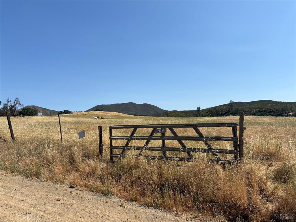 22629 Jerusalem Grade Property Photo 4