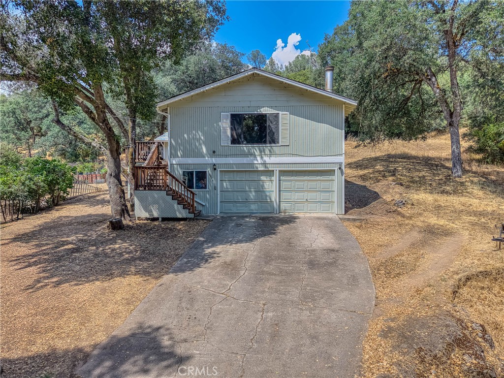 2976 Rancho Vista Drive Property Photo 1