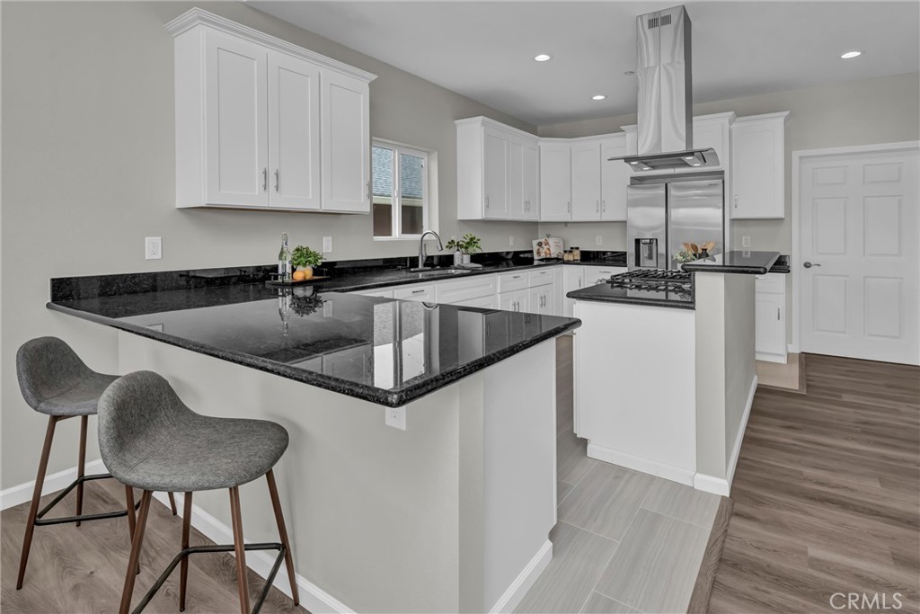 11911 Lakeshore Drive Property Photo 10