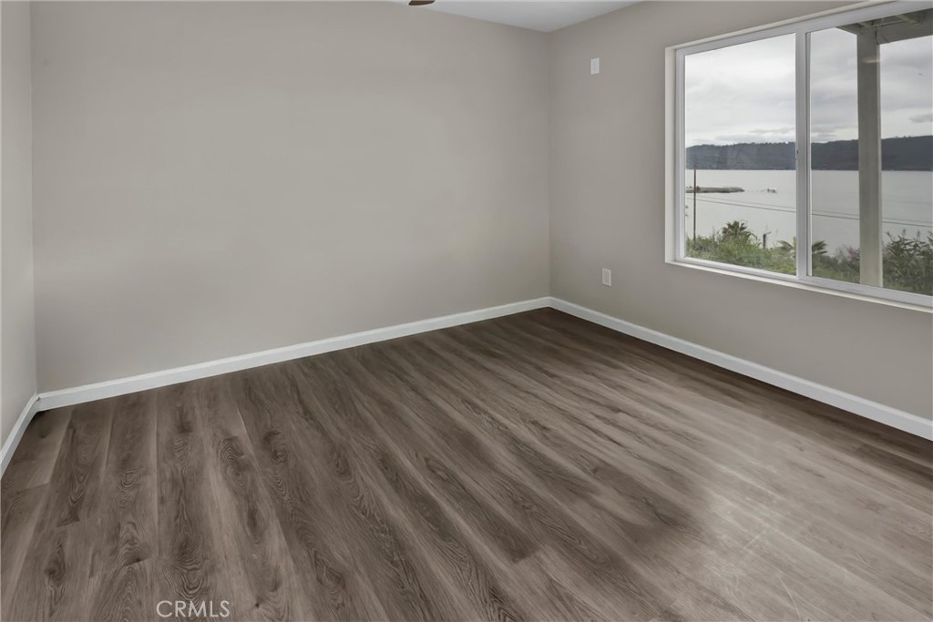 11911 Lakeshore Drive Property Photo 28