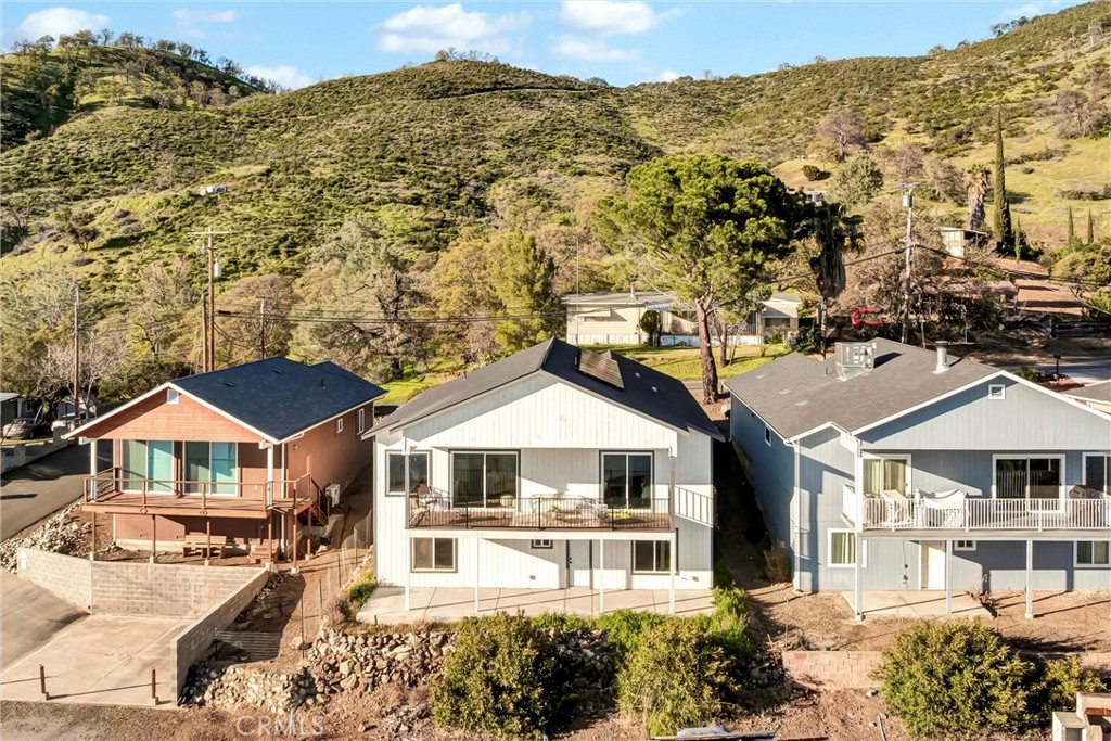 11911 Lakeshore Drive Property Photo 32