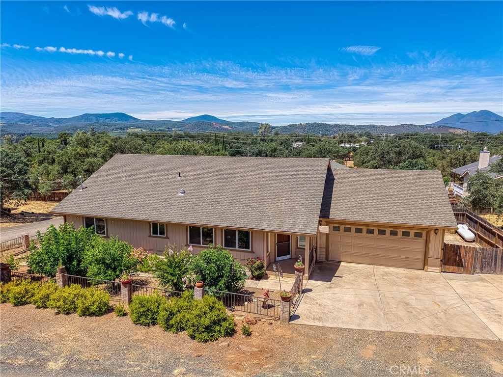 16374 18th Avenue Property Photo 1