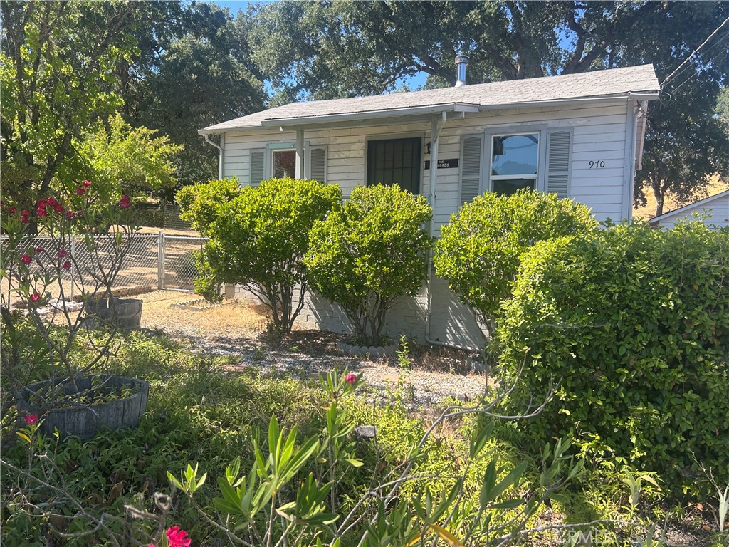 970 11th Property Photo 18