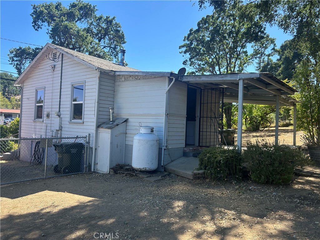 970 11th Property Photo 24