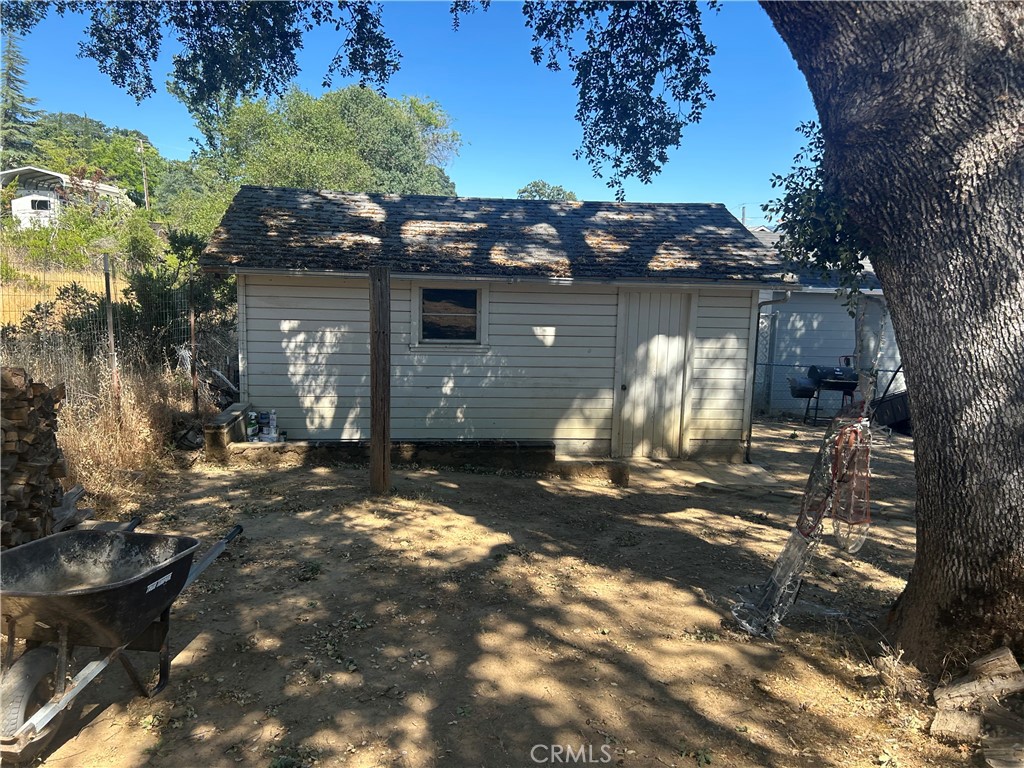 970 11th Property Photo 28