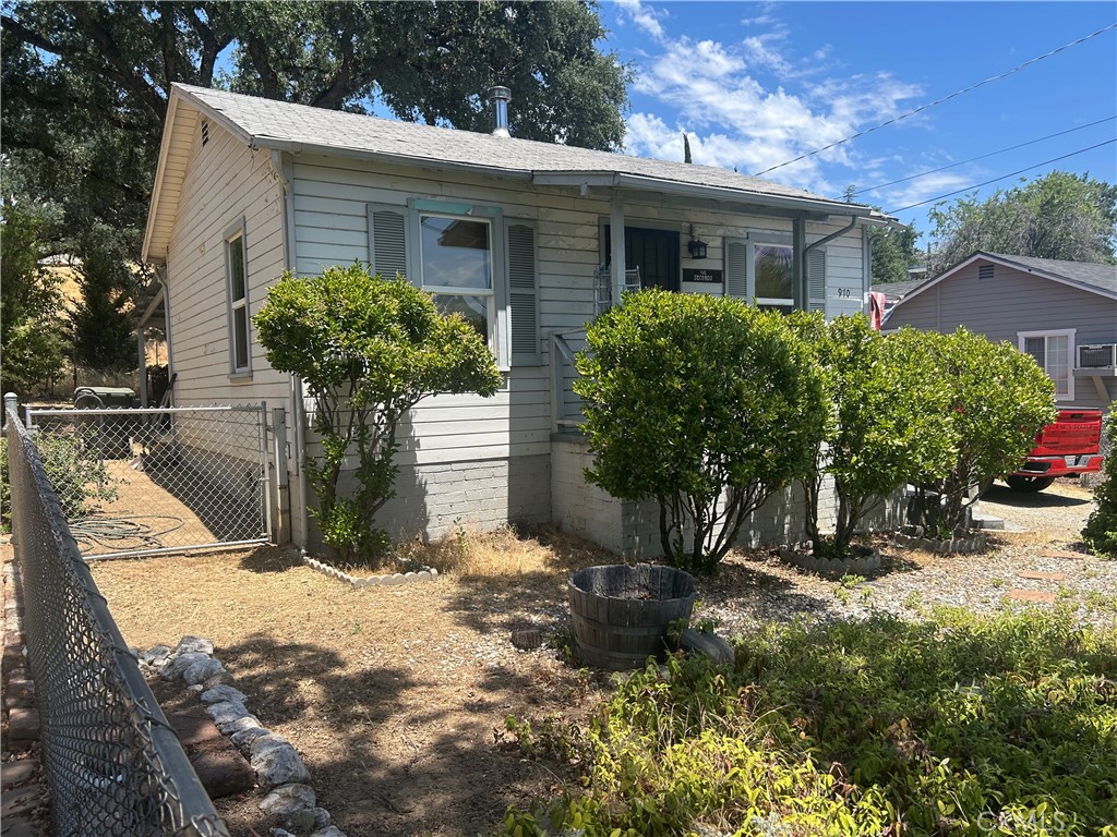 970 11th Property Photo 43