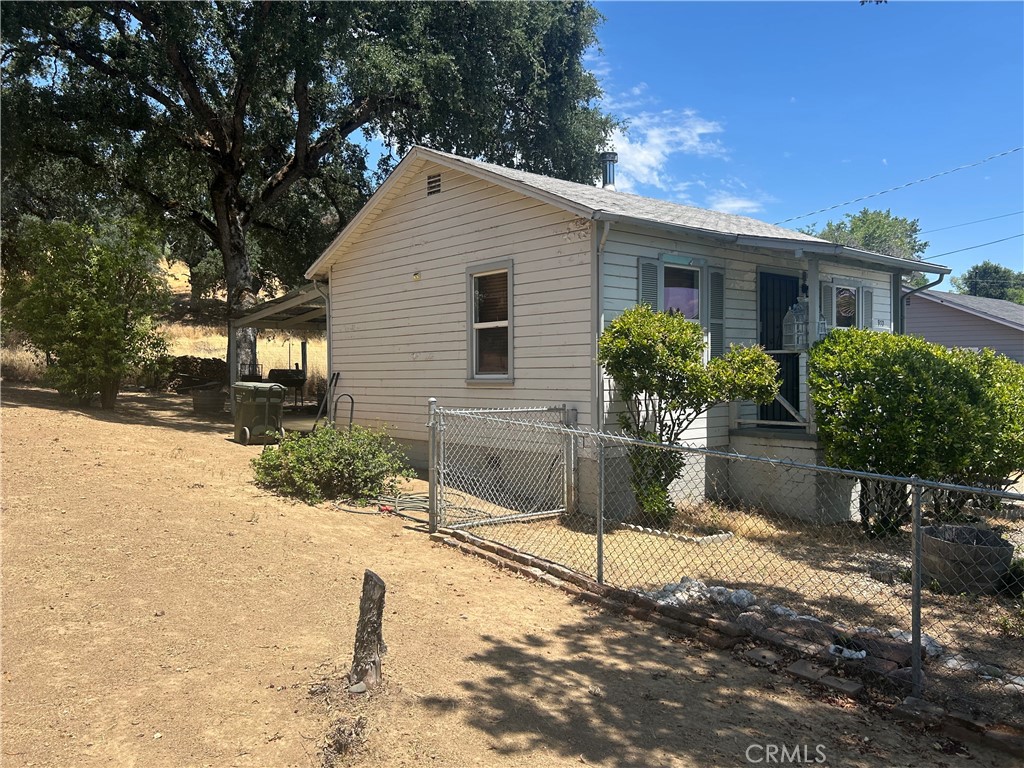 970 11th Property Photo 44