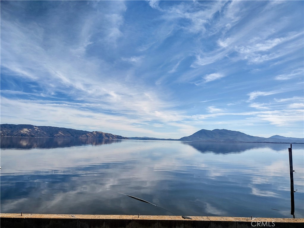 3830 Lakeshore Boulevard Property Photo 1