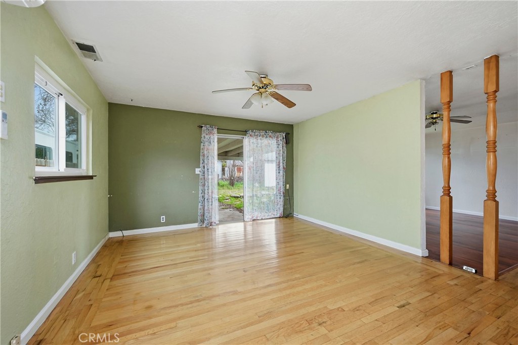15050 Lakeview Way Property Photo 8