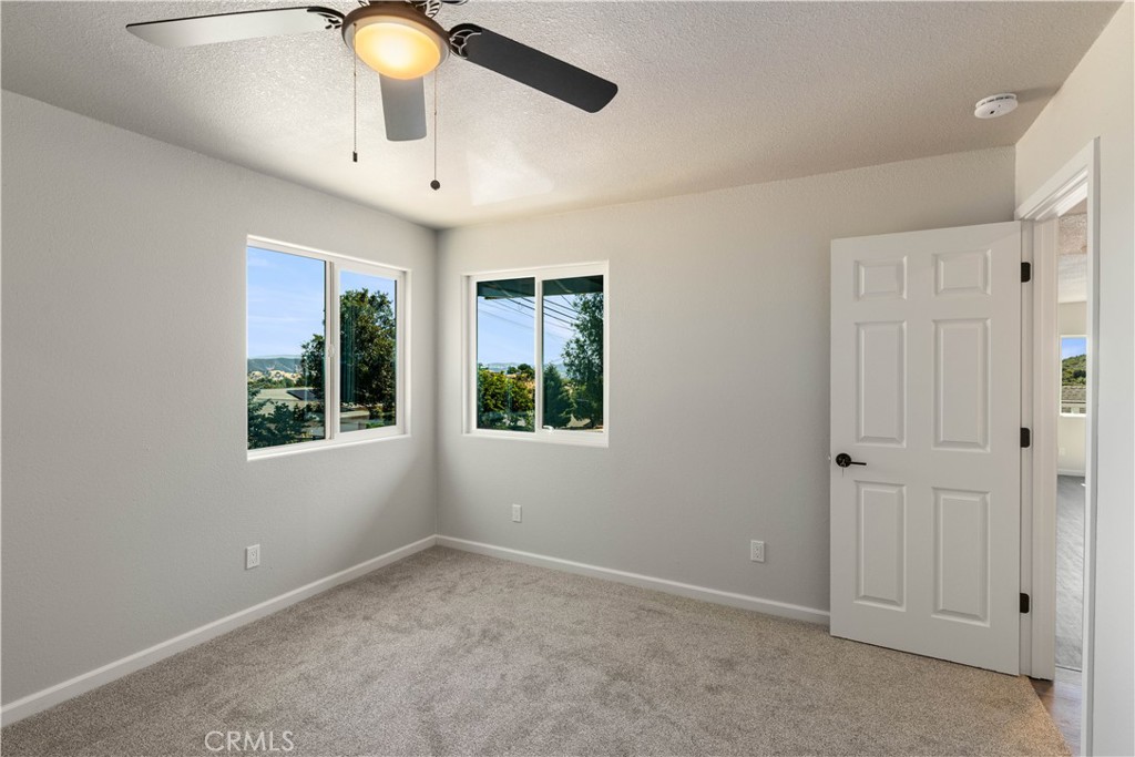 10325 Fairway Drive Property Photo 15