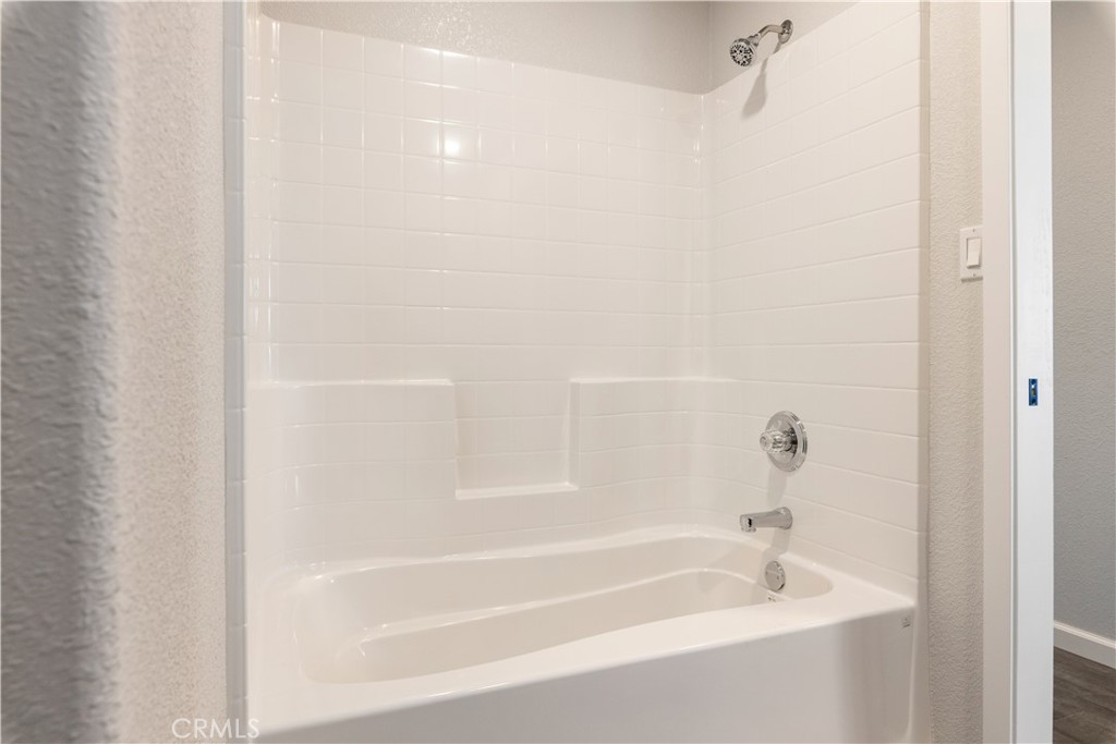 10325 Fairway Drive Property Photo 18