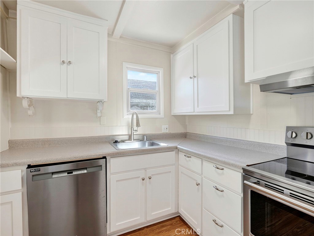 5820 Grove St. Property Photo 19