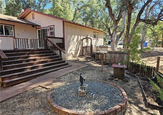5532 Pine Avenue Property Photo 1