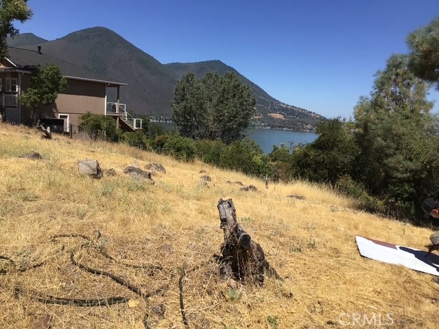 10508 Edgewater Drive Property Photo 4