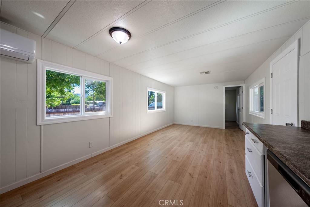 12888 4th Street Property Photo 10