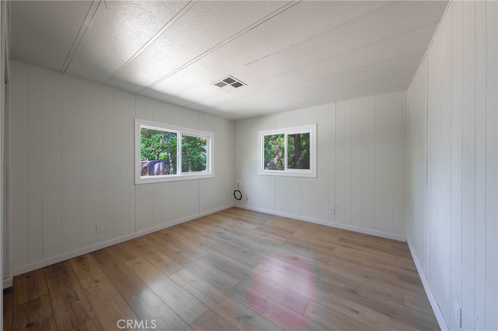 12888 4th Street Property Photo 19