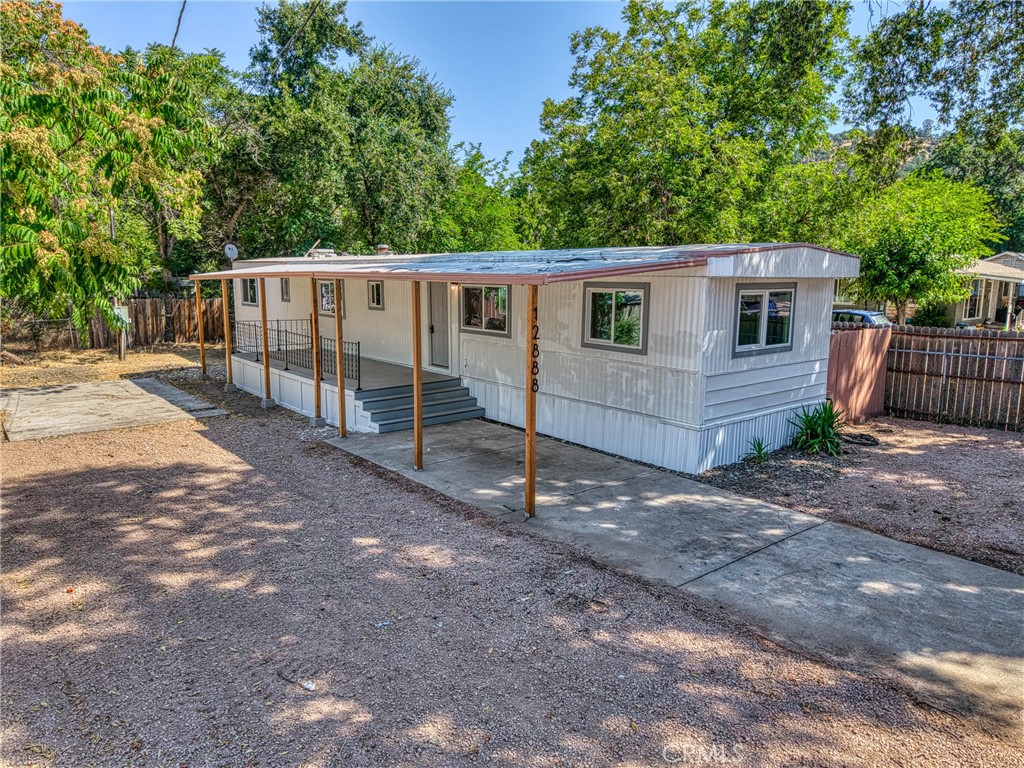 12888 4th Street Property Photo 24